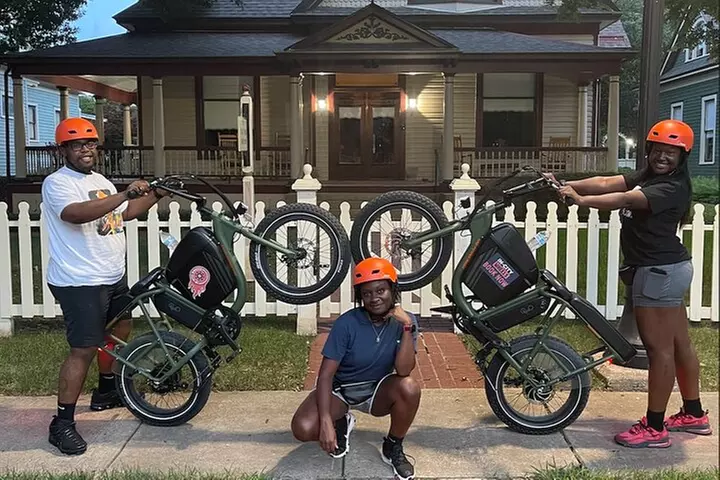 Smart Tour: Downtown Dallas E-Bike Tour