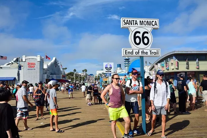 Los Angeles and Hollywood Small Group Day Tour from Las Vegas