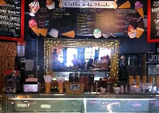 5% Cash Back at Caffe A La Mode