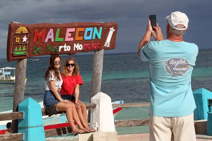 Snorkel in the second largest reef in the world Colorful tour in Pu...