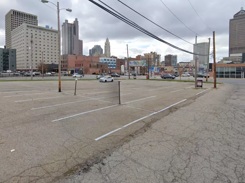 Parking at Lot 8
