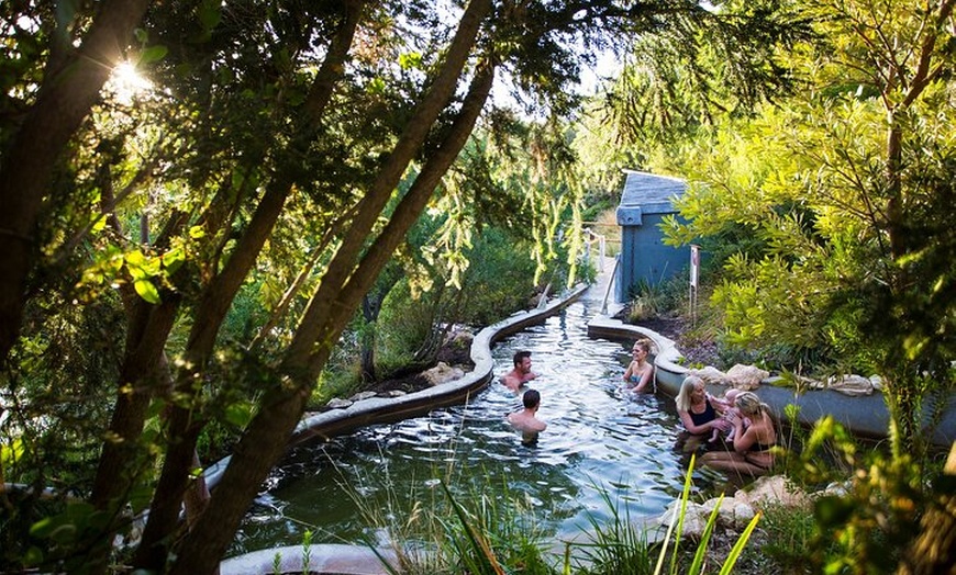 Image 3: Peninsula Hot Springs and Beach Boxes Day Trip from Melbourne