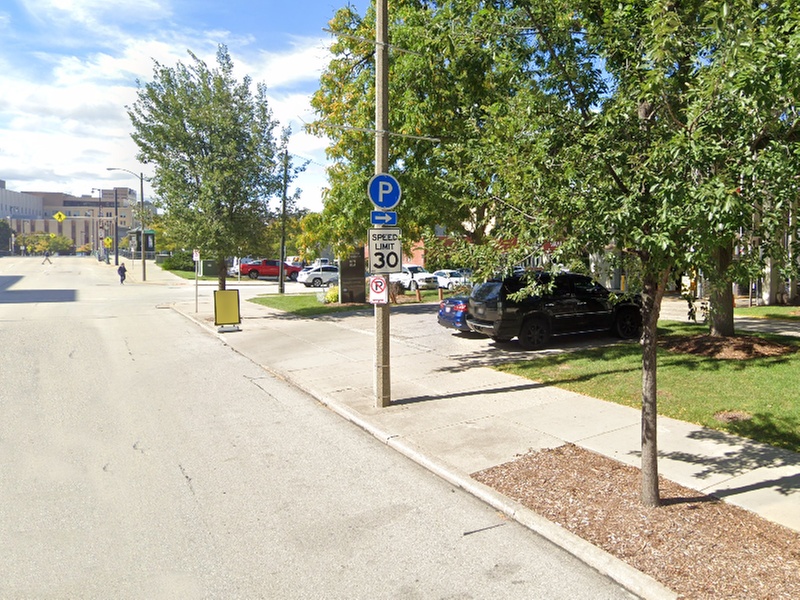 Parking at WI1191: MPAC (Marcus Center) Garage