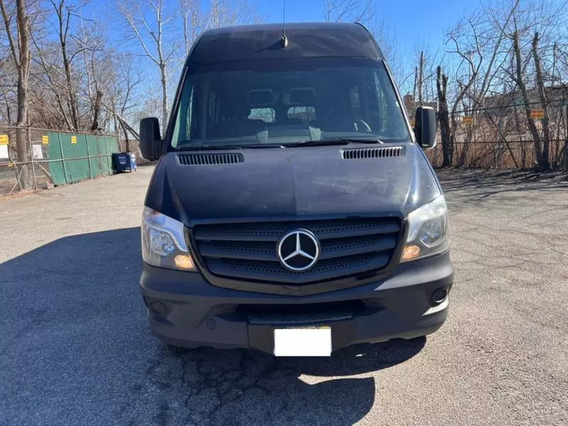 Convenient Airport Parking at JFK from $34.95 per day