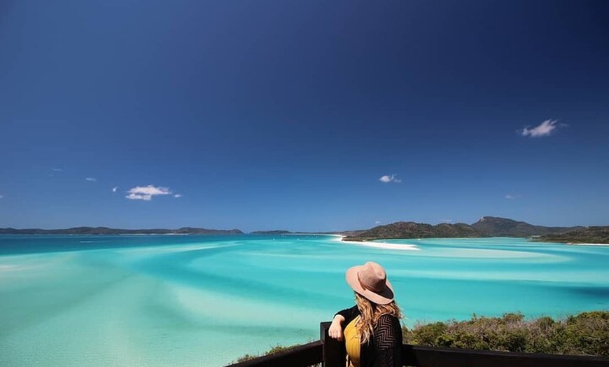 Image 3: 1-Day Whitsunday Islands Cruise: Whitehaven Beach and Hill Inlet