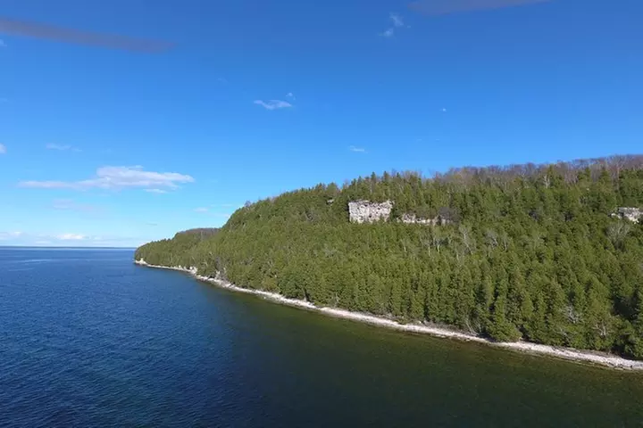 Death's Door Bluff Kayak Tour