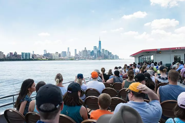 Circle Line: 2.5hr - Complete Manhattan Island Cruise