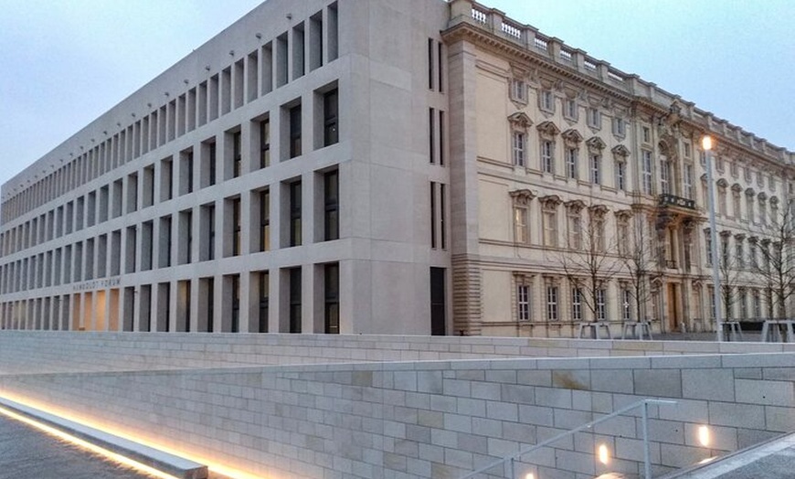 Image 8: Private Tour: Berlins Museumsinsel erkunden