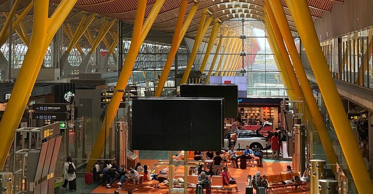 Traslado privado desde Madrid al aeropuerto de Madrid