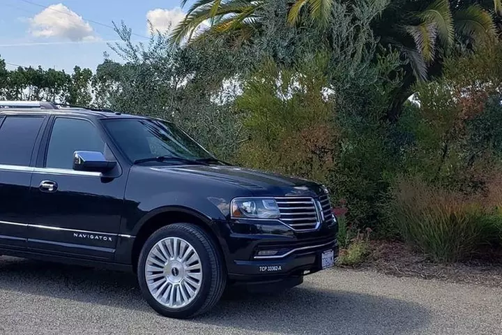 Private Full-Day Napa Wine Tour in a Luxury Vehicle
