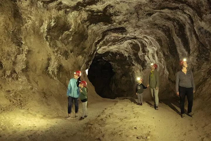 Bend Oregon Guided Lava Tube Cave Tour