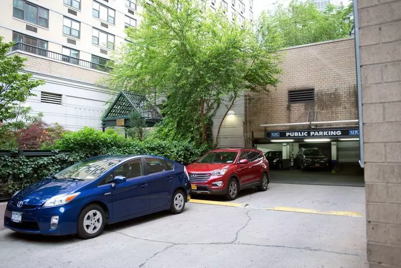 Parking at MPG Parking - 93 LLC Garage - Second Medium