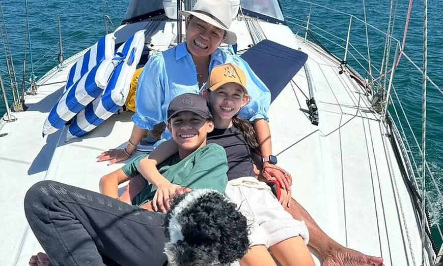 Image 7: Gold Coast 2 hr Sailing Cruise with Drinks & Tasting Plate