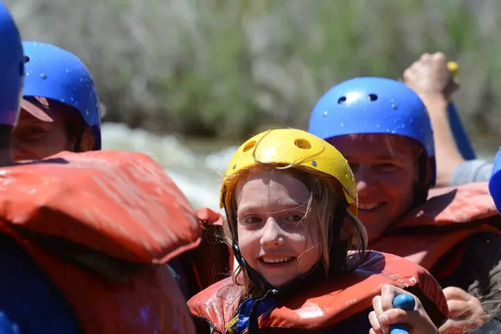 Bighorn Sheep Canyon Half-Day Rafting