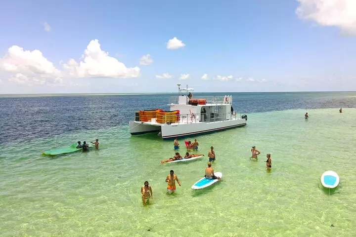 Key West Sandbar Charter With Kayak Tour: Includes Lunch & Drinks