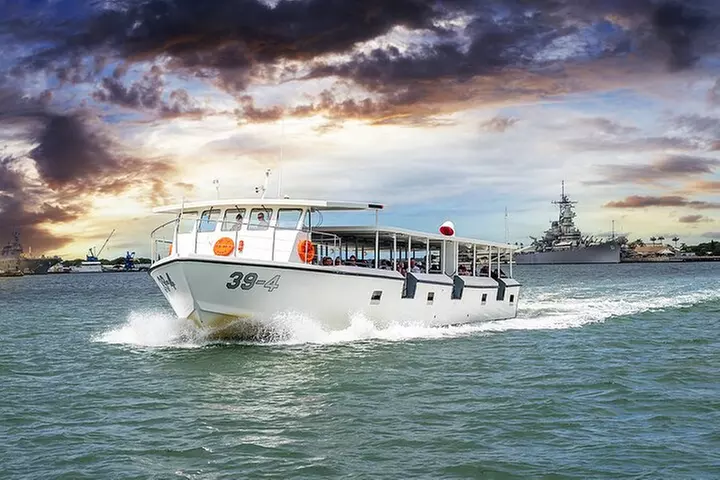 Tribute to Pearl Harbor Arizona Memorial Tour