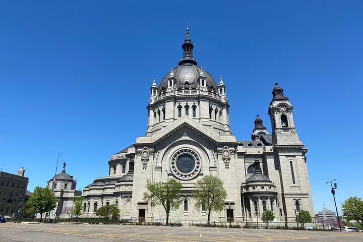 The Ghosts of St Paul: Private 2-hour Spooky Evening Tour - Primary Image