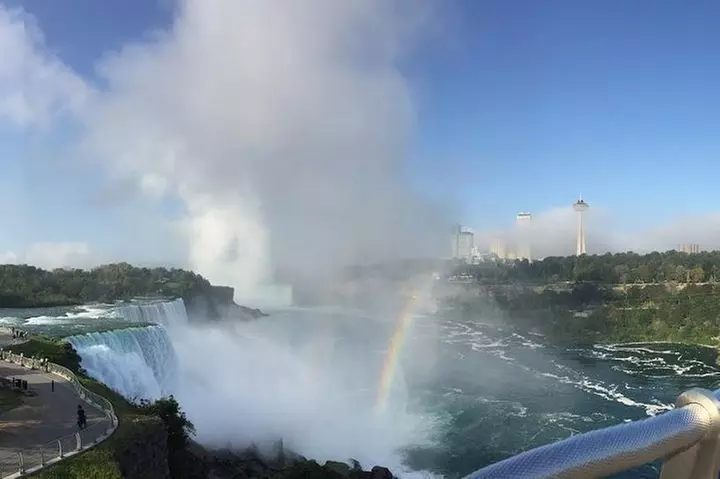Private Tour: Niagara Falls Day Trip from New York City