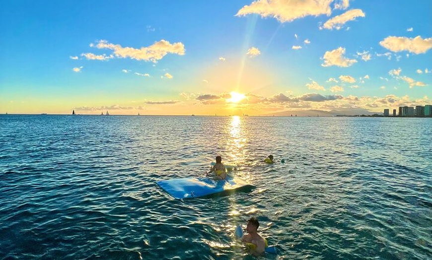 sail hawaiian style catamaran photos