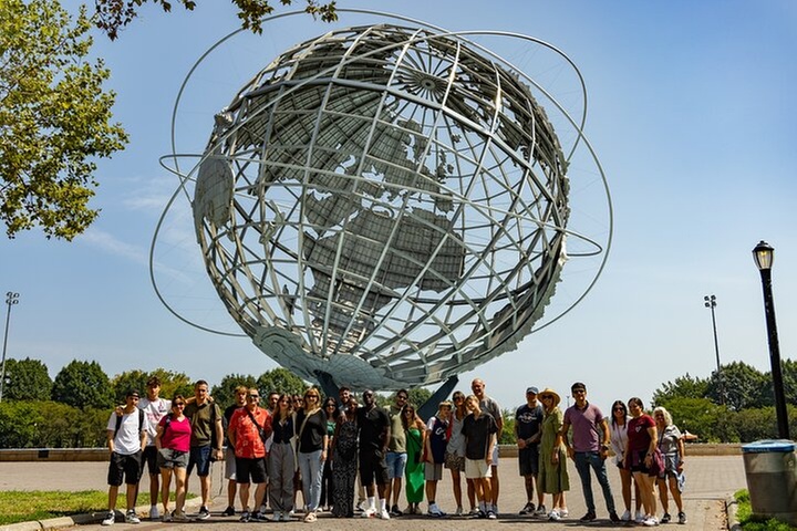 City of Contrasts Tour-Manhattan, Bronx, Queens and Brooklyn