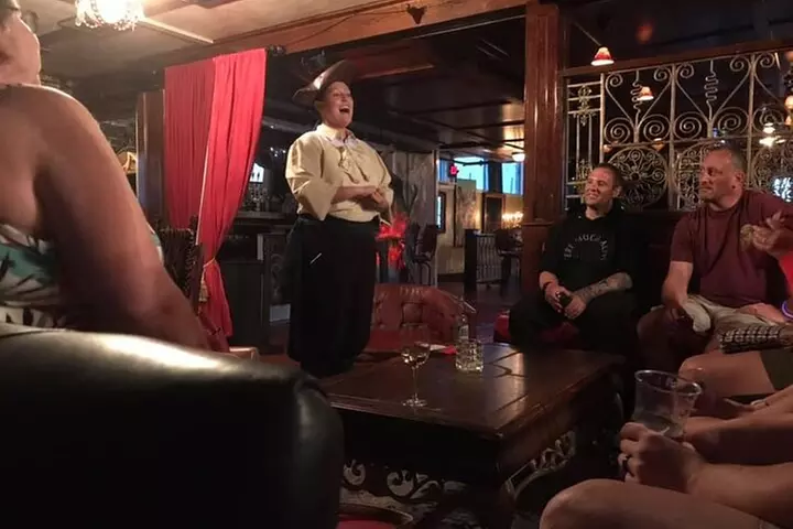 Charleston Haunted Booze and Boos Ghost Walking Tour