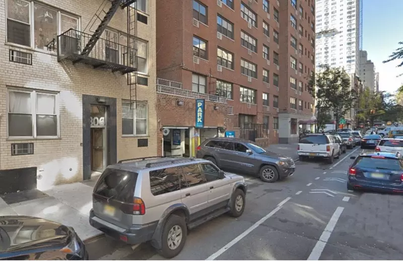 Parking at Champion Parking - Rainbow Parking Corp. Garage