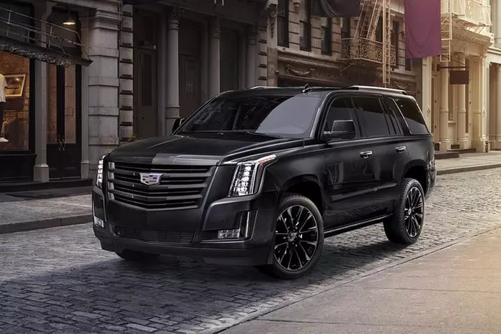 Cadillac Escalade, Chevrolet Suburban - Primary Image