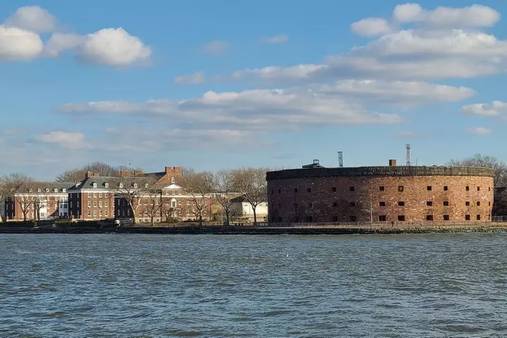 Statue of Liberty Direct Sightseeing Cruise