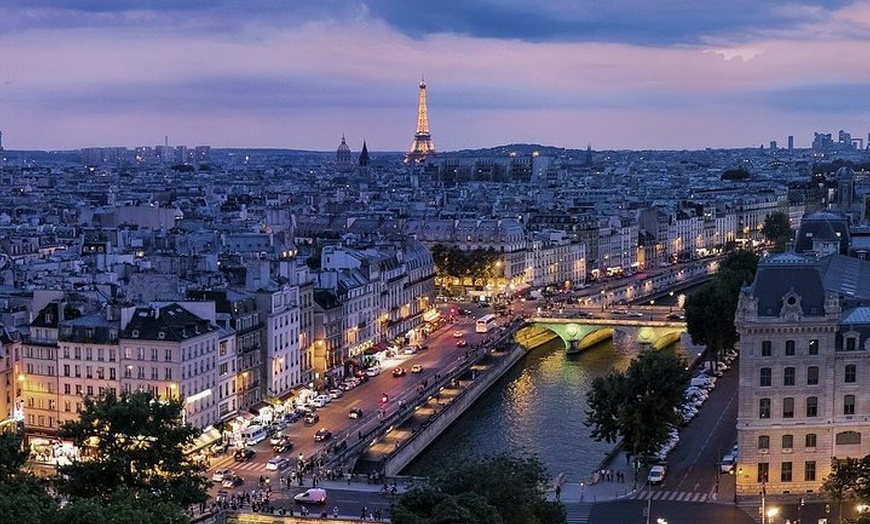 Image 26: Croisière sur la Seine et dégustation de crêpe près de la tour Eiffel