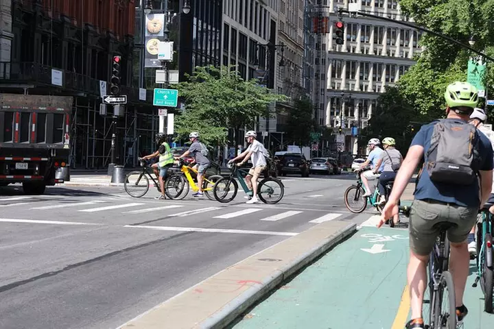 Guided Bike Tour of Lower Manhattan and Brooklyn Bridge