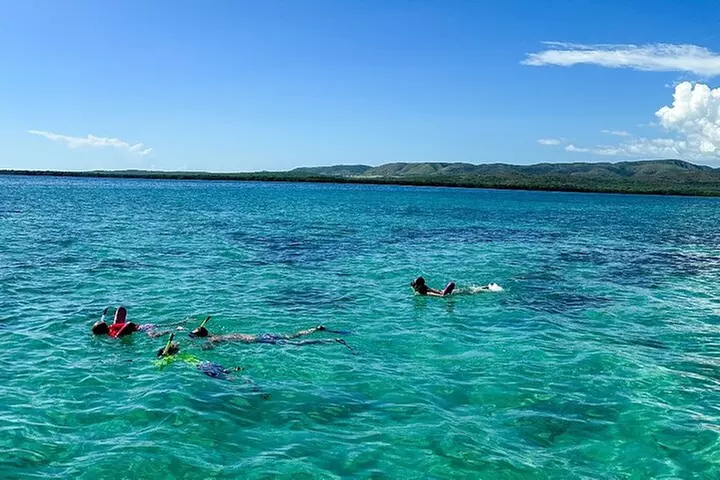 La Parguera Private Boat Charter - Second Medium