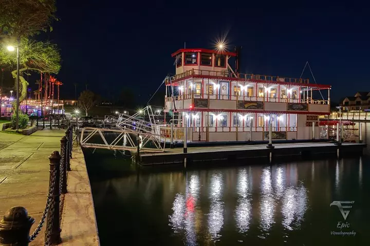 Sunset Cocktail Cruise on Lake Havasu's Paddle Wheeler