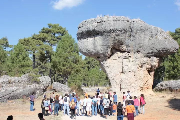 Tour de Madrid a Cuenca y la Ciudad Encantada
