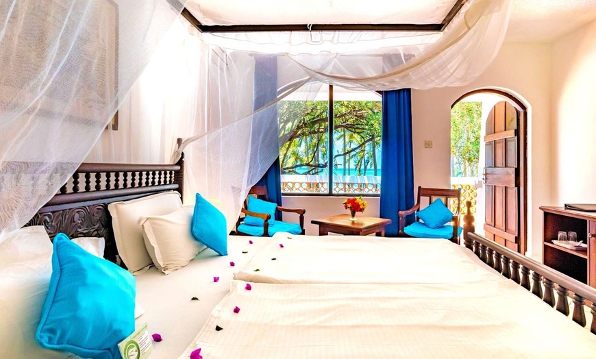 Image 4: ✈ KENYA | Diani Beach - Diani Sea Lodge - All Inclusive 4* - Tout i...