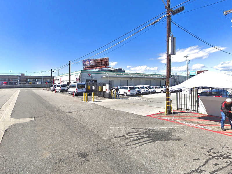 Parking at VRC Airport Parking - 10100 Aviation Blvd. Lot