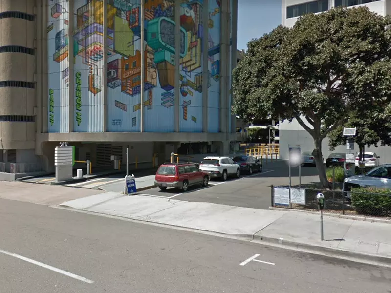 Parking at [SD95] 725 Broadway Lot