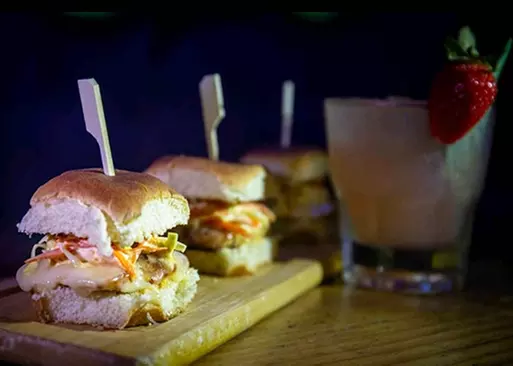 5% Cash Back at Duo Gastropub