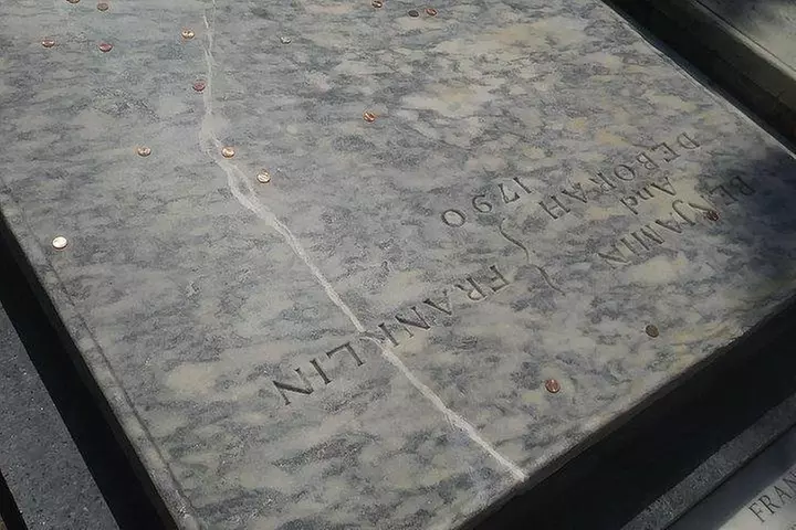 Hop-on Hop-off and Philly By Night Tour Combo