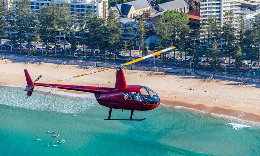 Image 6: Private Helicopter Flight Over Sydney & Beaches for 2 or 3 people -...