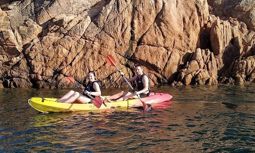 Image 14: Excursión Kayak + Snorkel - Costa Brava "Ruta de Las Cuevas"