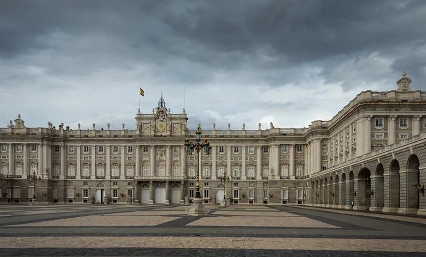 Image 15: Explora el Palacio Real de Madrid
