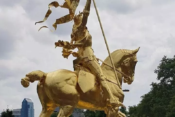 Hop-on Hop-off and Philly By Night Tour Combo