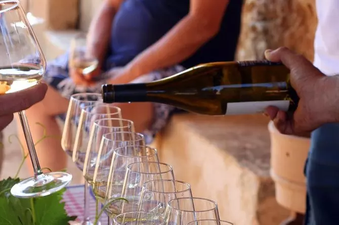 Spanish Wine Testing in Madrid - Primary Image