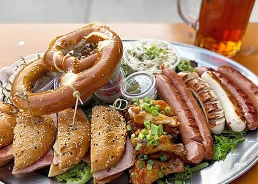 5% Cash Back at Bierstadt Lagerhaus