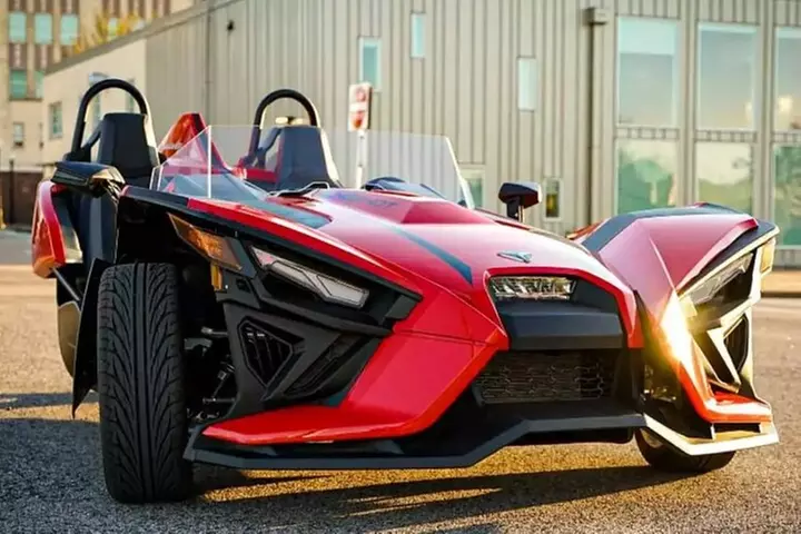12 Hour Slingshot Rental in Philadelphia - Primary Image
