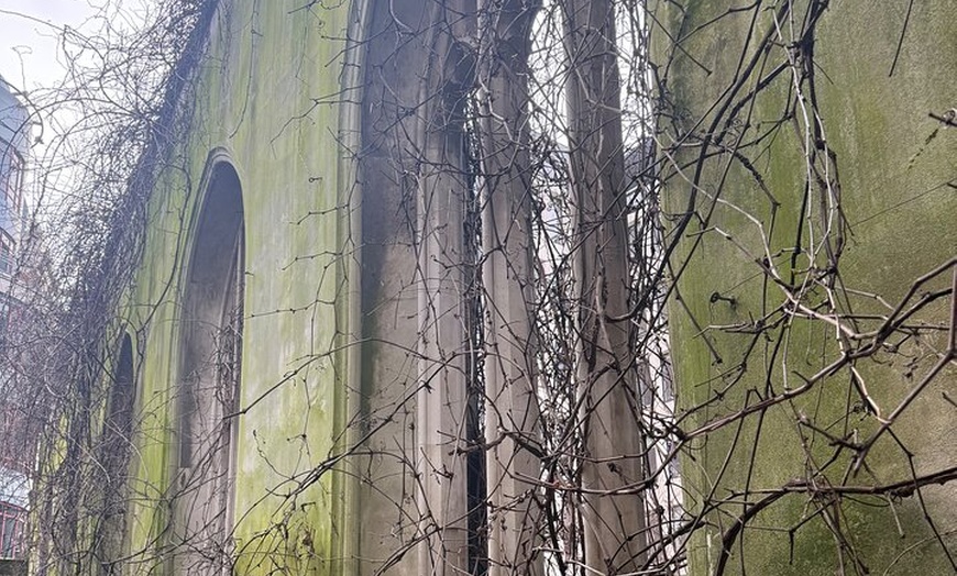 Image 2: Ruins of London Walk