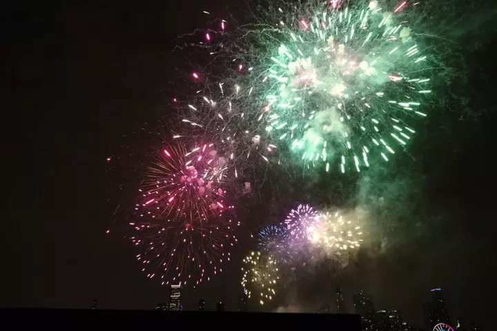 Spectacular Fireworks Sail - Private Charter - Navy Pier, Chicago