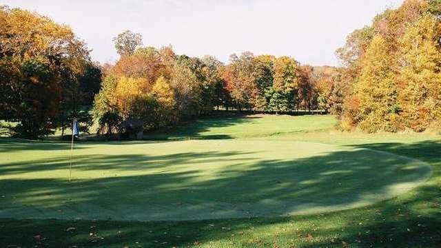 Online Booking - Round of Golf at Twin Hills Country Club