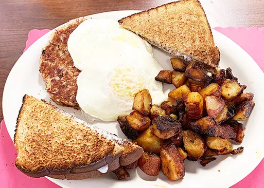5% Cash Back at DeAvila's Restaurant & Catering