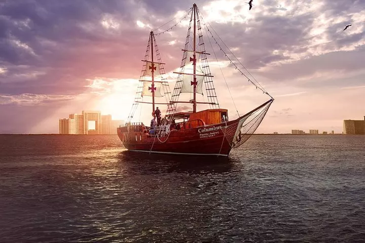 Romantic Dinner on a Spanish Galeon in Cancun
